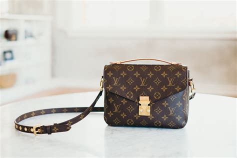 pochette gsm louis vuitton|louis vuitton pochette metis.